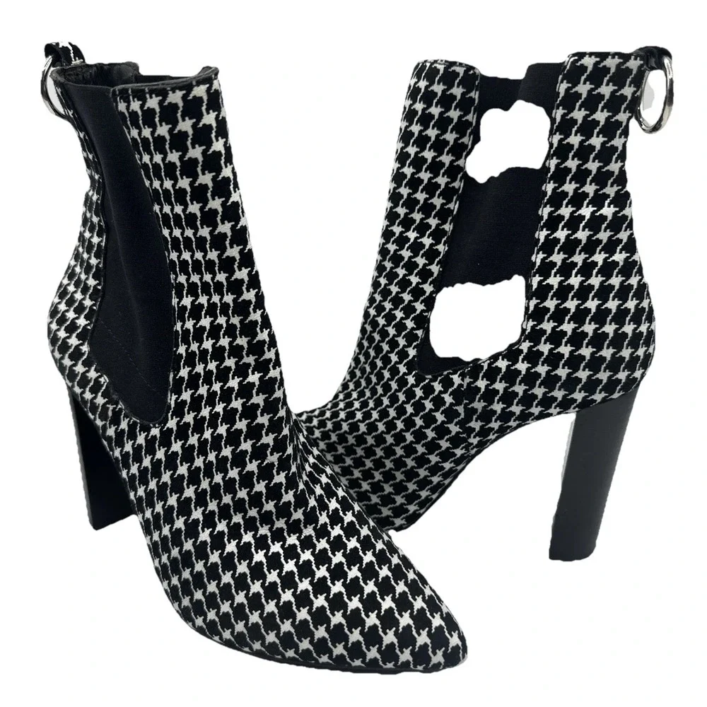 Paige Houndstooth Chelsea‎ Booties Sz 6